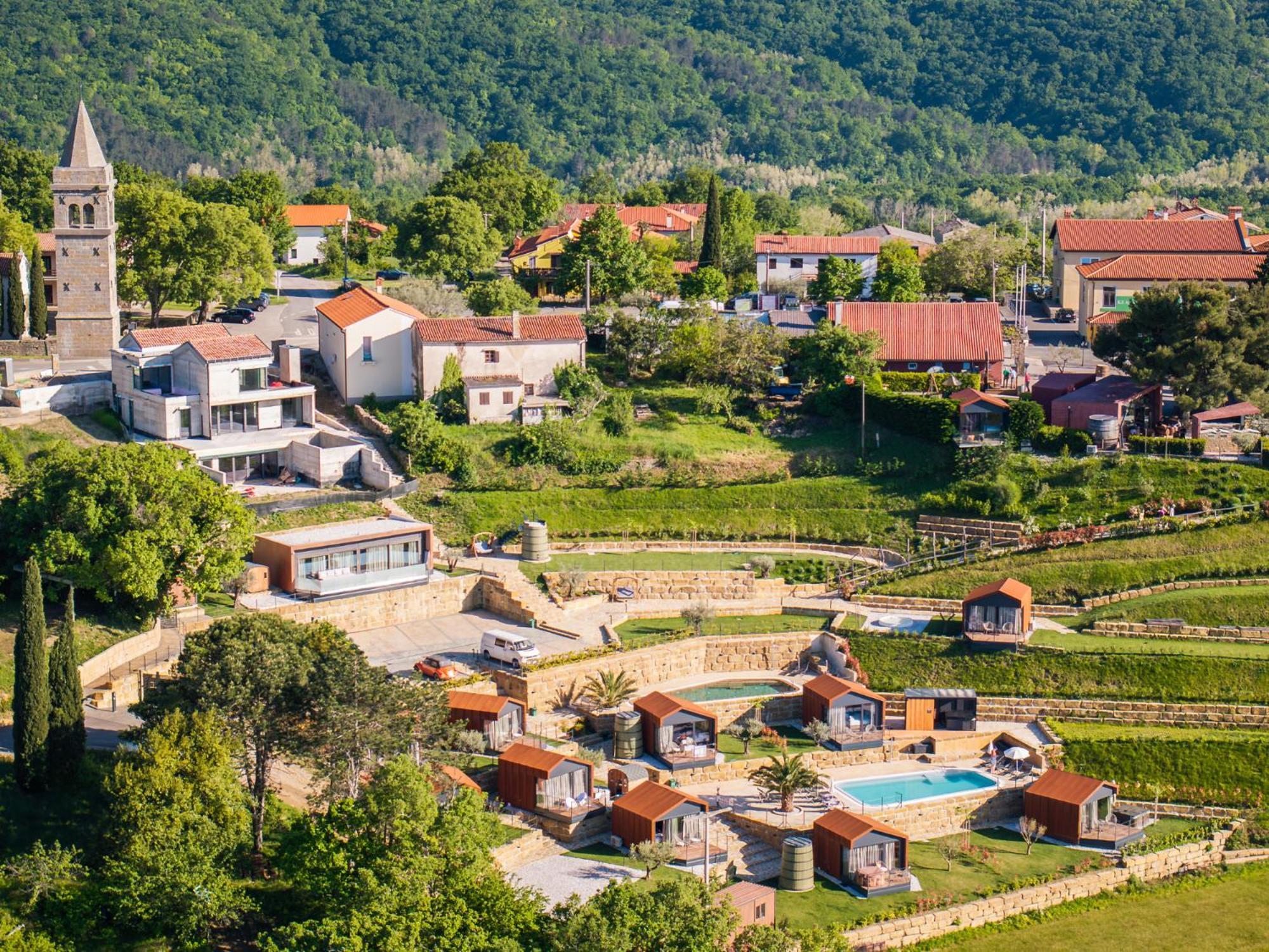 Wine Paradise - Glamping Resort Марезиге Екстериор снимка