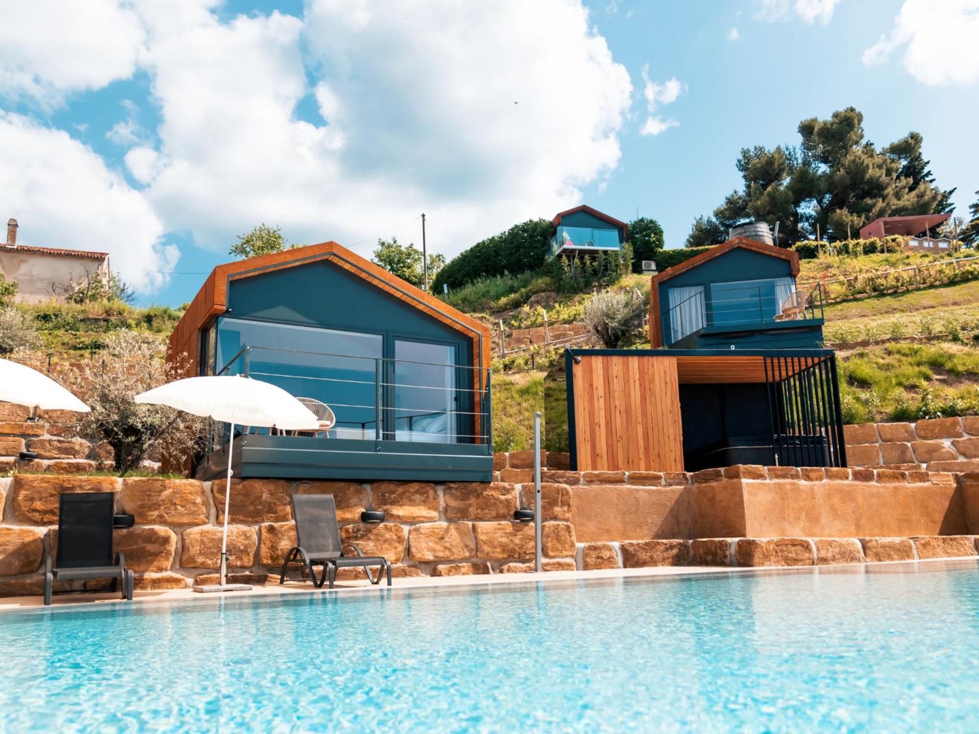 Wine Paradise - Glamping Resort Марезиге Екстериор снимка