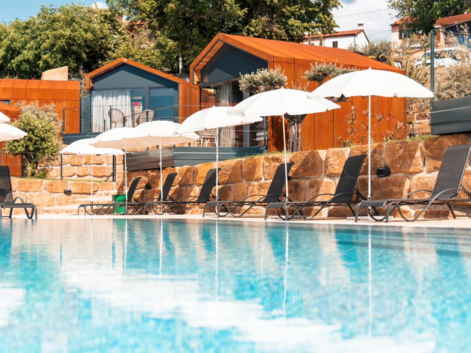 Wine Paradise - Glamping Resort Марезиге Екстериор снимка